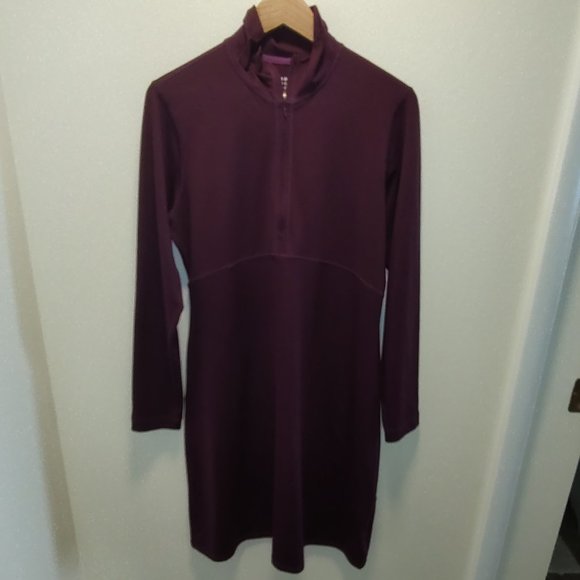 Title Nine Dress Mock Neck 1/4 Zipper Getaway dress (burgundy).  Size L - Picture 1 of 8